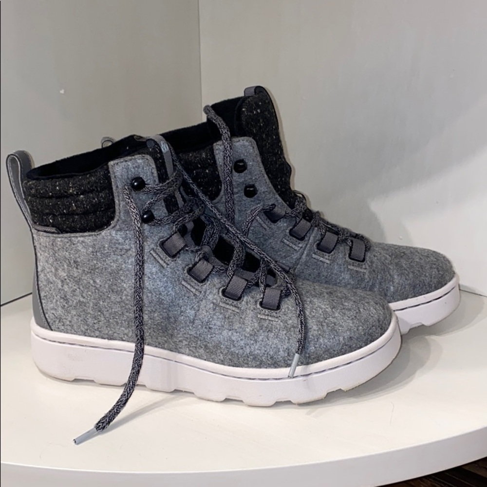 Step Explore Hi Women's Lace-up Boots